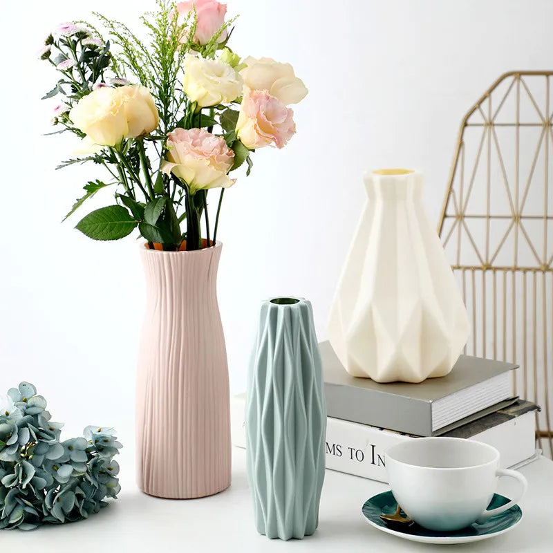 White Imitation Plastic Vase Home for Decoration