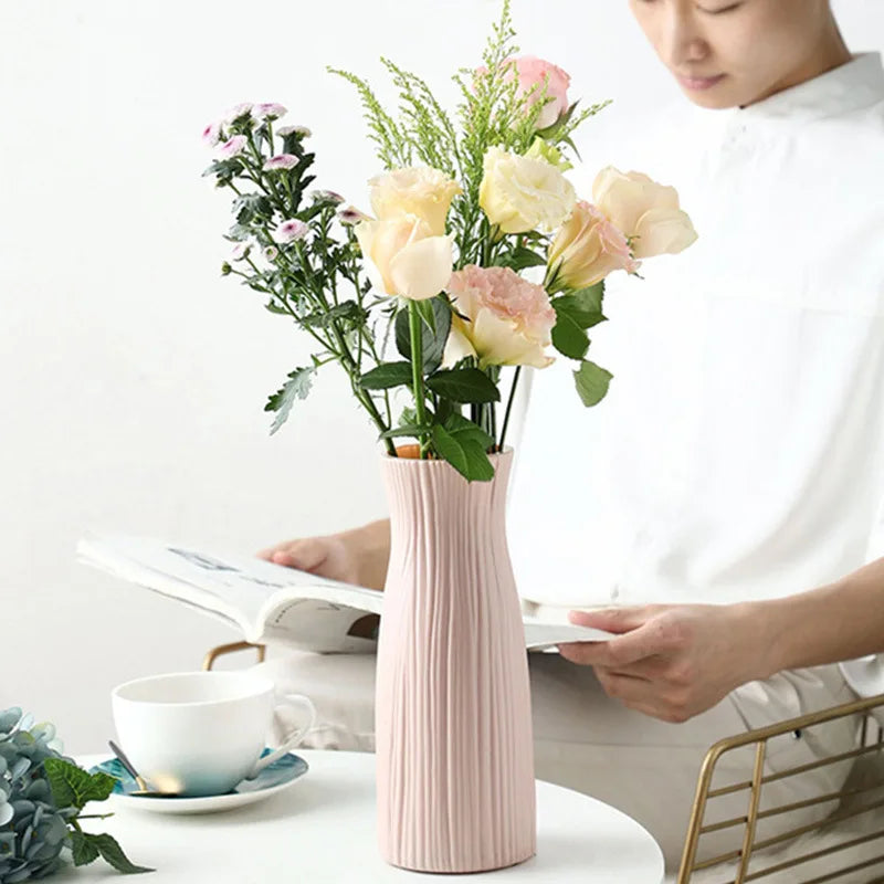 White Imitation Plastic Vase Home for Decoration