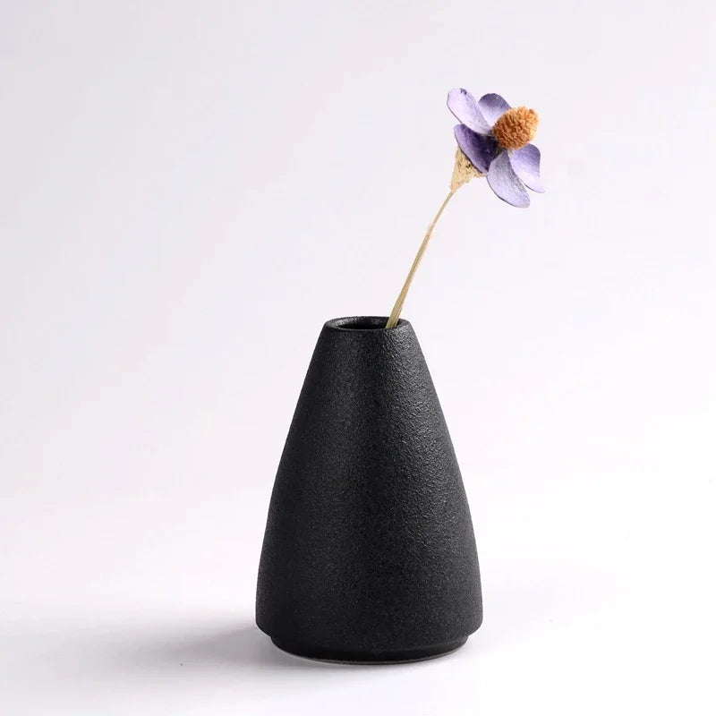 Black Ceramic Small Vase Home Decoration